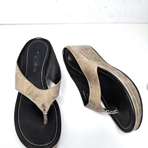 Donald J. Pliner Shaheen Metallic Thong Platform Leather Wedge Sandals Size 10 - Picture 4 of 13